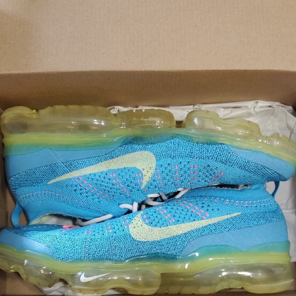 Nike Blue and Yellow Sneakers
